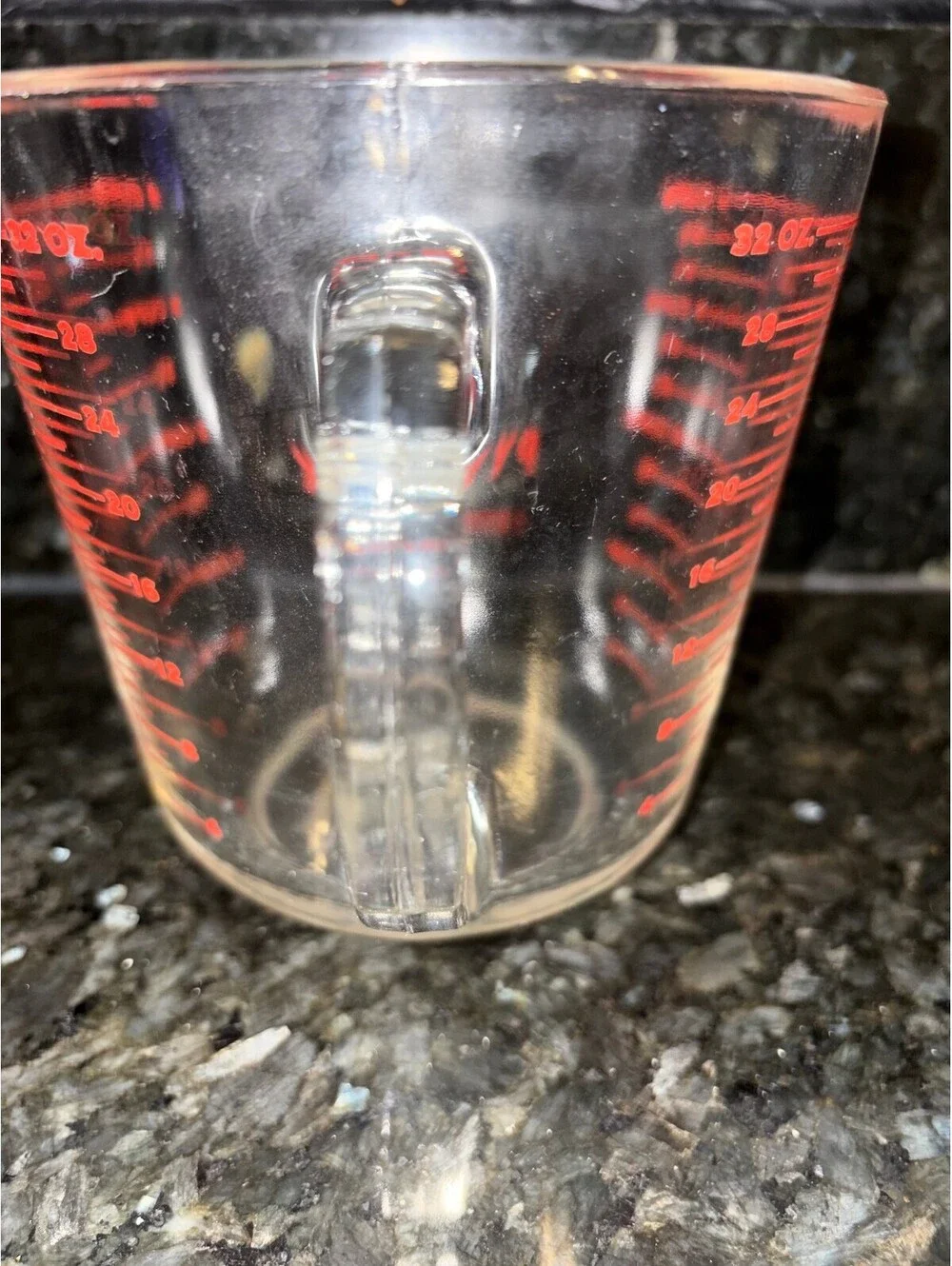Vintage PYREX 1 Quart Measuring Cup